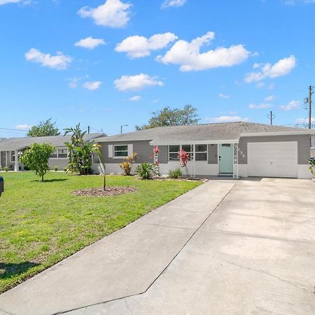 Haus Of Tropicale - Close To Gulf Beaches And Downtown Αγία Πετρούπολη Εξωτερικό φωτογραφία